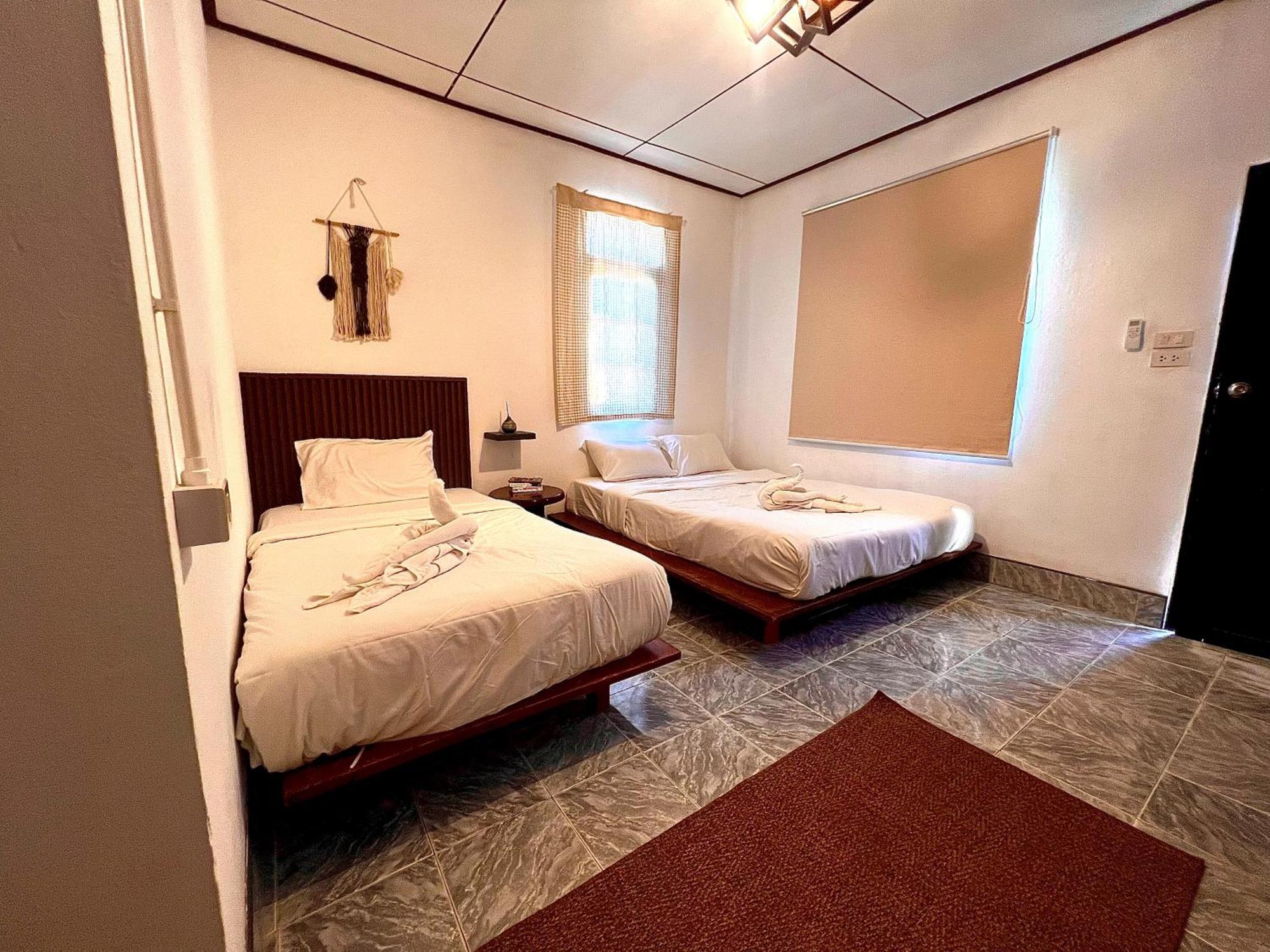 U Hostel Koh Phangan Haad Rin Room photo